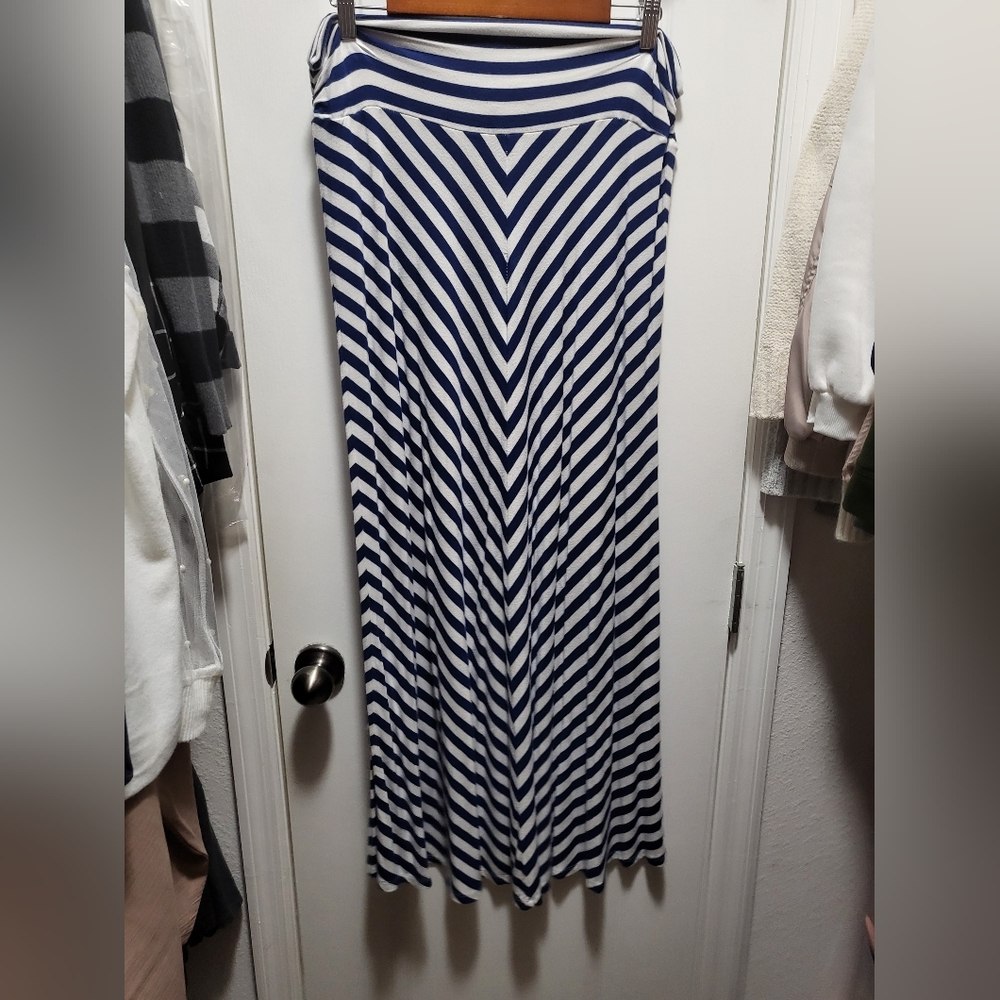 Maxi skirt